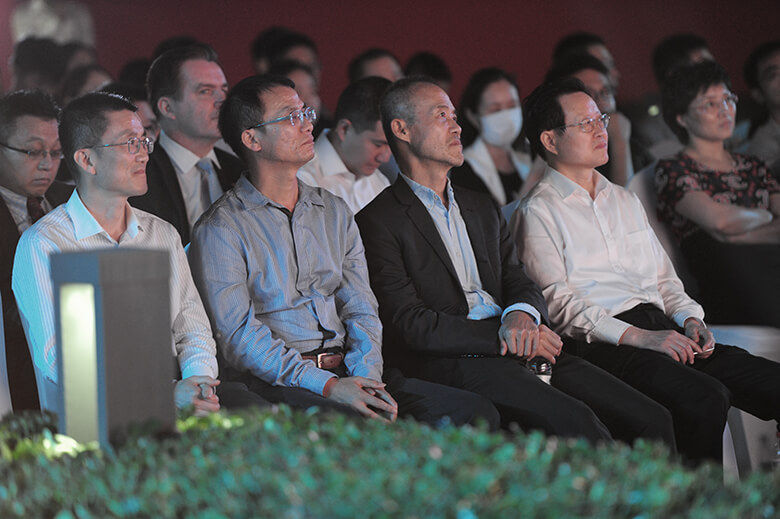 1537430320281579.jpg A01_9121.jpg